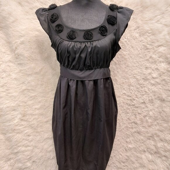 B.Young Women's Black Sleeve Dress with Floral Trim Neck Size M - Picture 1 of 9